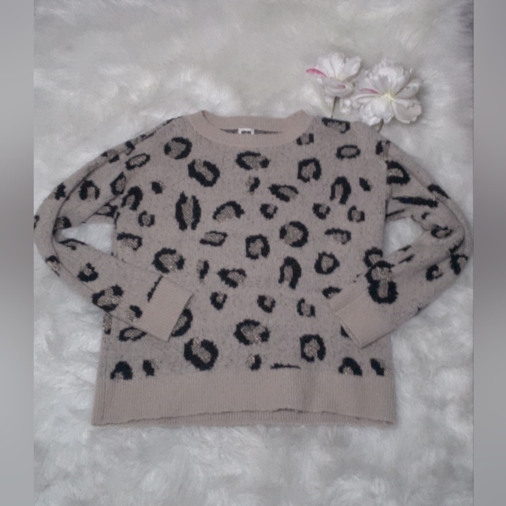 Anne Klein Leopard Print Sweater Size S